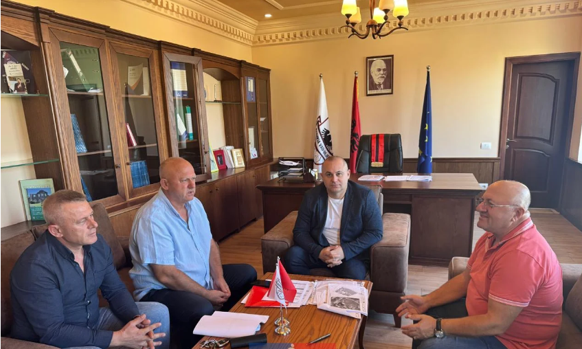 Bushati dhe Vau i Dejës me fushe te re dhe stadium te rikonstruktuar. FSHF miraton projektin