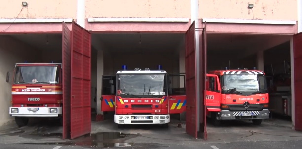 Reparti i Zjarrfikësve Shkodër ka përballuar 353 raste zjarri gjatë verës, pa viktima dhe me dëme të kufizuara.