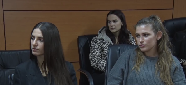 25 studentë të Mjekësisë të Universitetit “Luigj Gurakuqi” u çertifikuan për aftësi digjitale pas pjesëmarrjes në projektin ndërkombëtar BIOSINT.