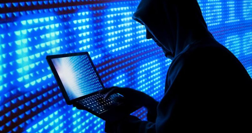 ANALIZE/ Një telefon i hapur, një fjalëkalim i përsëritur dhe një identitet i ekspozuar në botën digjitale