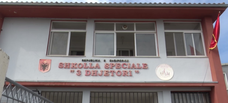 30-VJETORI I SHKOLLËS SPECIALE “3 DHJETORI” NË SHKODËR