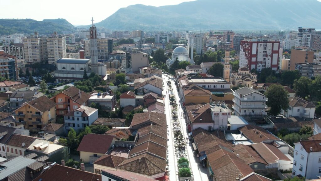 Vonohet hyrja në fuqi e ligjit për rivlerësimin e pronave