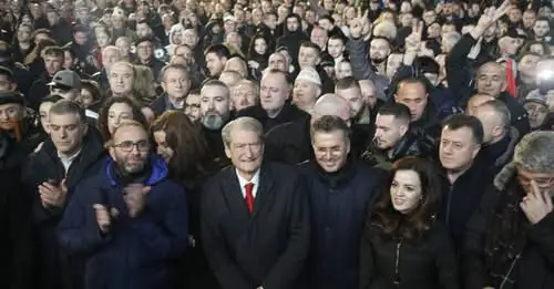 Berisha: Lironi 25 protestuesit paqësorë, po përmbysim diktaturën e dytë