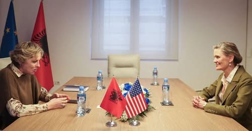 Nancy VanHorn është takuar me ministren e Shëndetësisë dhe Mirëqenies sociale Evis Sala