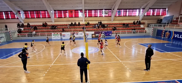 Vllaznia U18 fiton ndaj Pogradecit, një hap larg gjysmëfinales