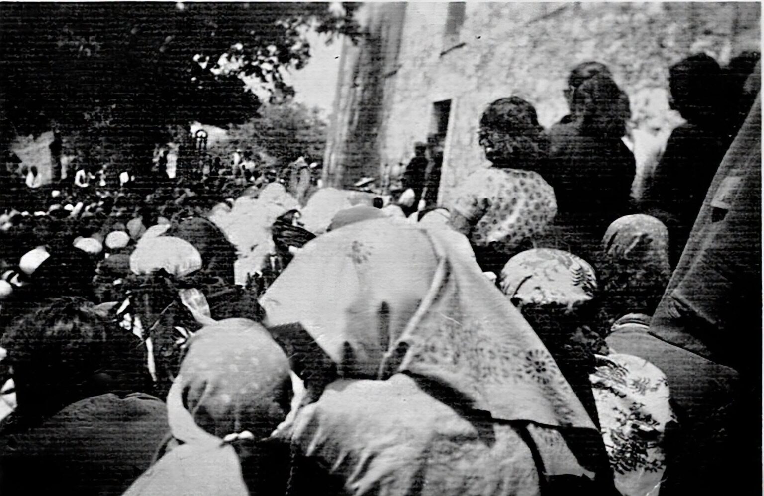 Foto e rrallë nga mesha në Suka-Dajç, një dëshmi e besimit katolik gjatë komunizmit